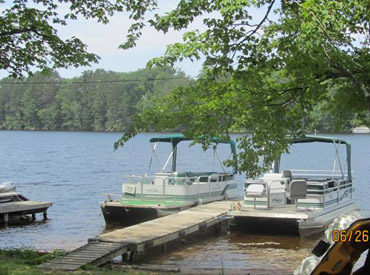 Callahan's Resort & Campground Lakefront  _pontoons for rent